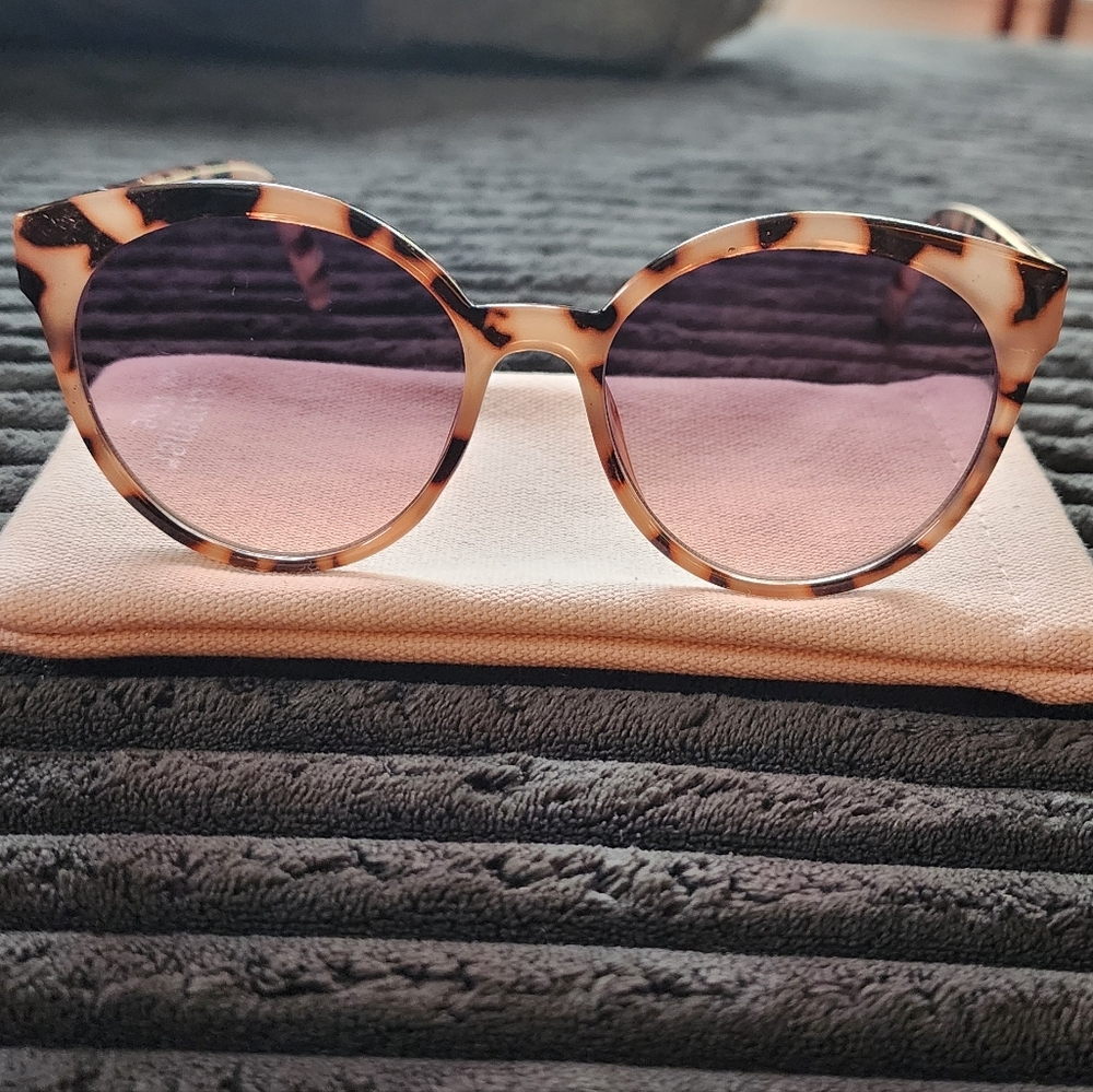 Summer & Rose Pink Tortoiseshell Round Sunglasses
